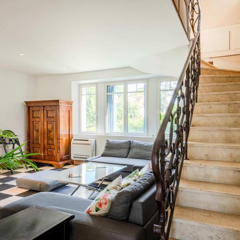 Maison de Charme au Cœur d'un Écrin de Verdure - Villa - 39