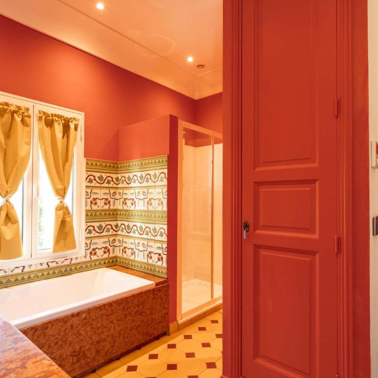 Maison de Charme au Cœur d'un Écrin de Verdure - Villa - 61