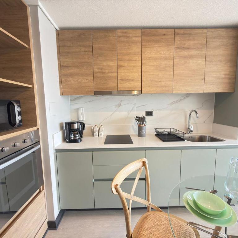HOM I Metro Irarrázaval I Cercano Barrio Italia - Apartment - 11