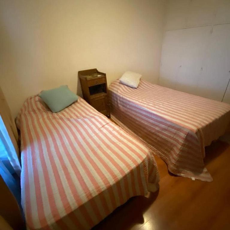 Dpto en Barrio Martin A una cuadra del Monumento a la Bandera - One-Bedroom Apartment - 8