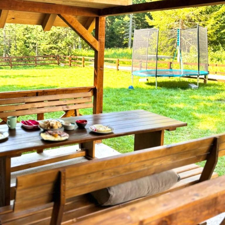 Mountain Majesty - Two-Bedroom House - 8