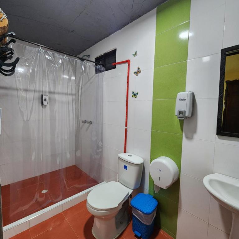 Casa Turística Art-Vélez Salento - Family Room with Bathroom - 26