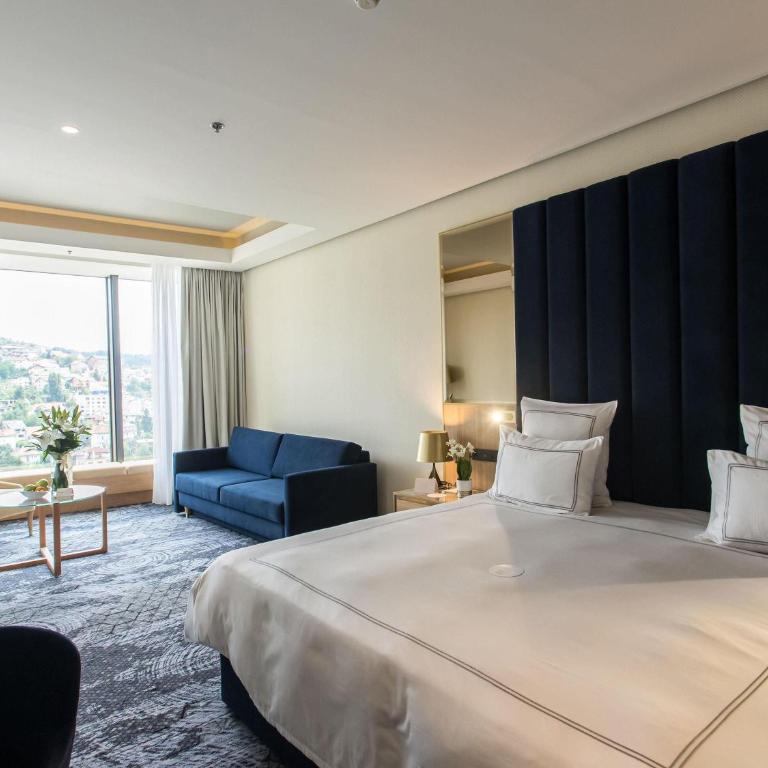 Swissotel Sarajevo - Deluxe King Room - 2