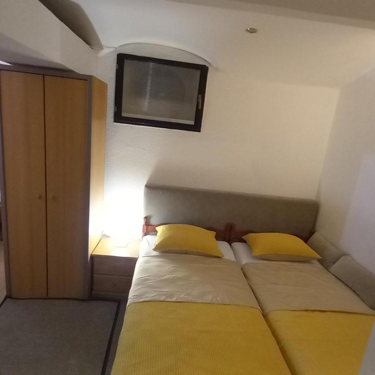 Apartman Centar ENS - Apartment - 22