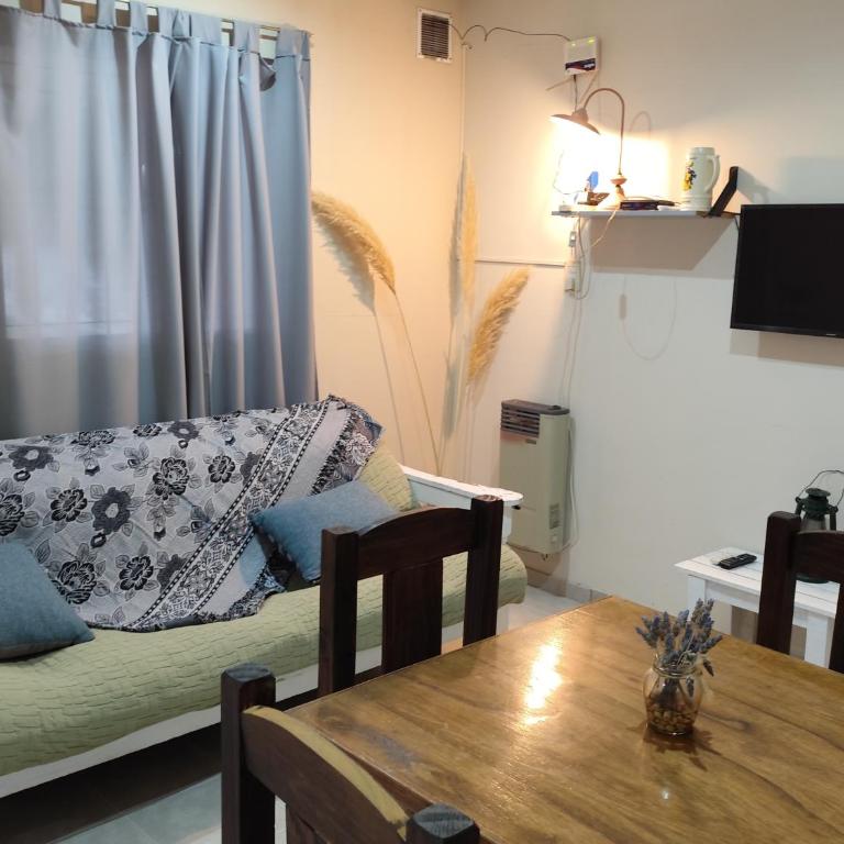 Ideal Alojamiento - Apartamento de 2 dormitorios con vistas al jardín - 4