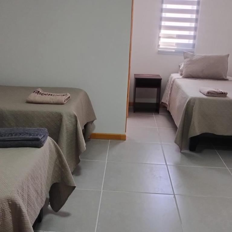 Hostal GYT - Quadruple Room - 4