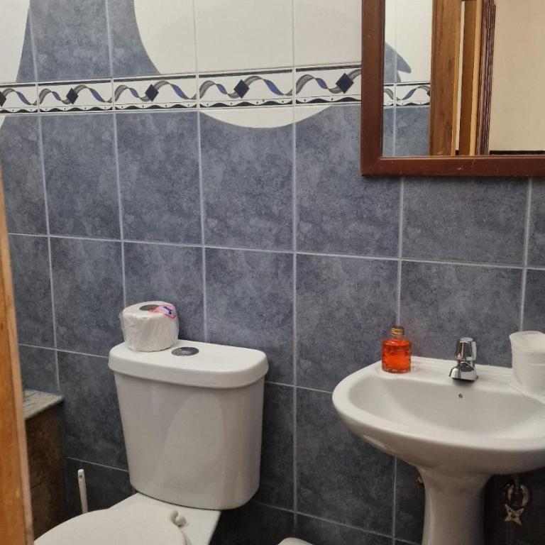 Casa Blanca hospedaje - Double Room with Private Bathroom - 17