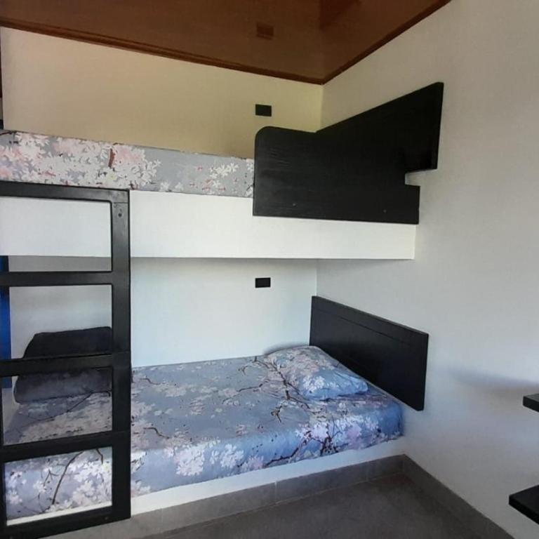 HOSTAL RANCHO JOTA Murillo Tolima - Quadruple Room with Balcony - 9