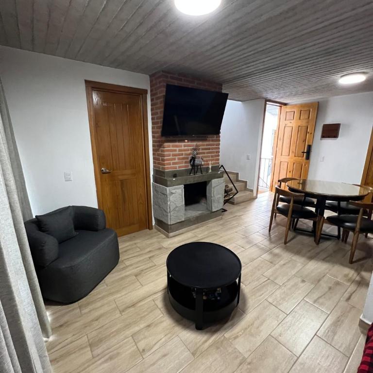 Departamento en Mazamitla-Montepinar - Two-Bedroom Apartment - 8