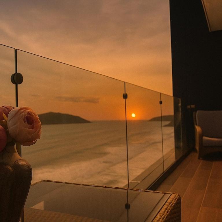 Zen & View - Two-Bedroom Apartment - 15