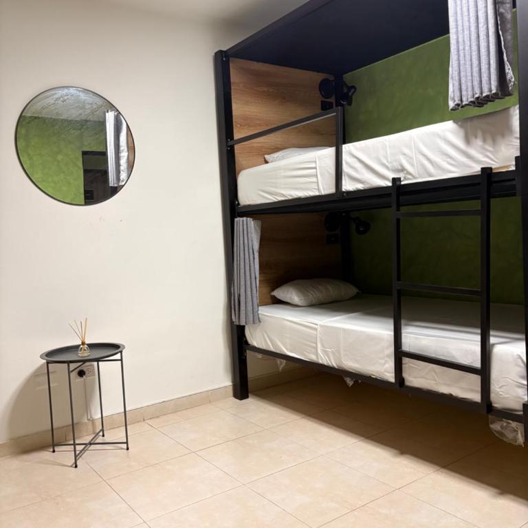 Bohemia Boutique Hostel - Cama en habitación compartida de 6 camas - 5