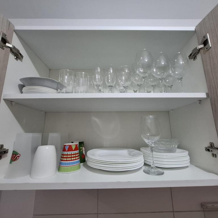Hermoso departamento cerca a parque y estadio nacional con cochera - Three-Bedroom Apartment - 13