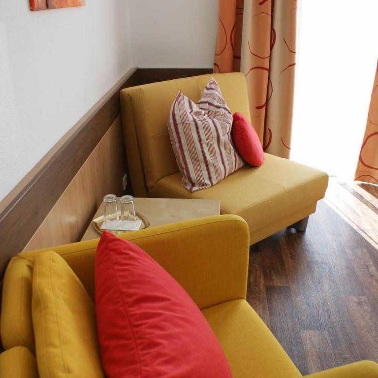 Sonnenhügel - Doppelzimmer mit Balkon - 2