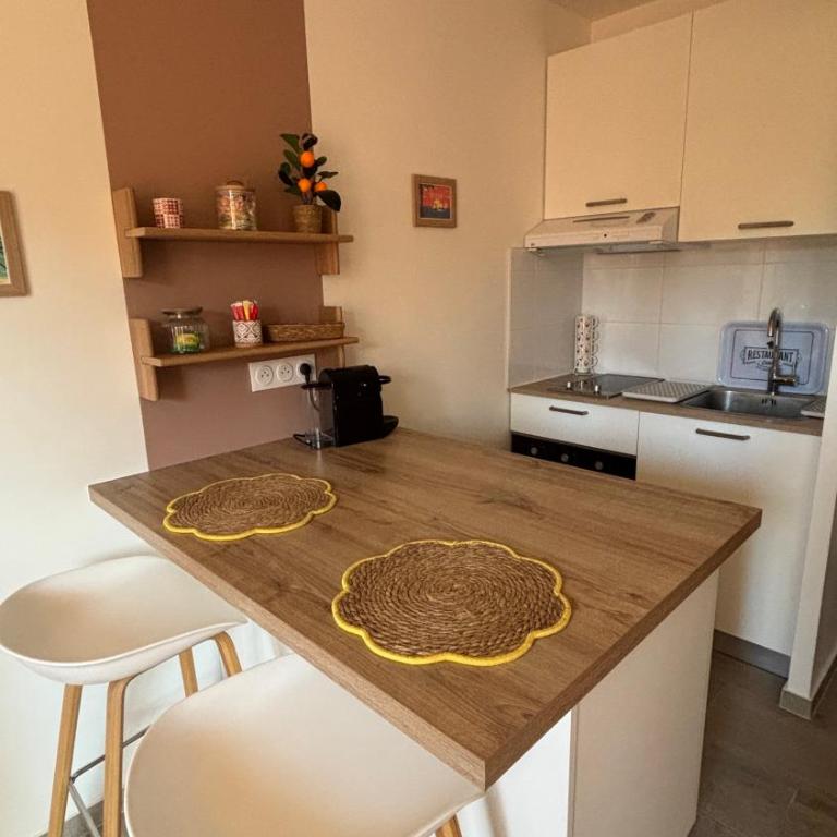 Appt Studio avec Balcon Parking privé, Piscine, proche Golf St Donat - Studio avec Balcon - 6