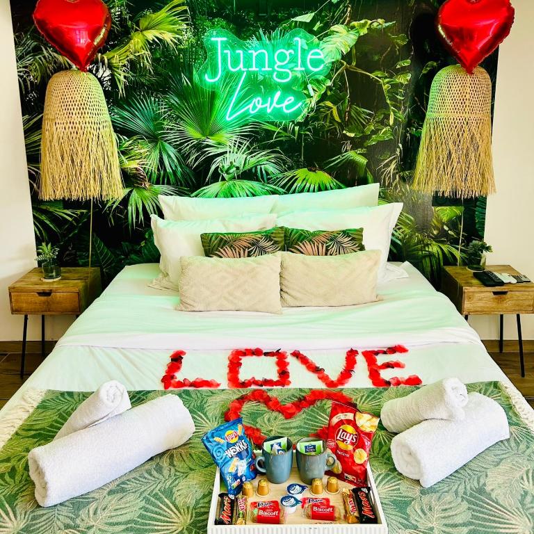 Jungle Love Loveroom avec Balnéo à 10 min de Disneyland Paris - Apartamento de 1 dormitorio - 4