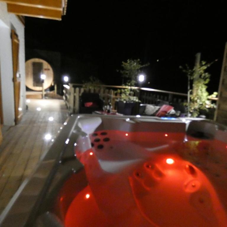 Aubier Confort Spa Chalet Domaine du Fraizier - Chalet 3 Chambres - 35
