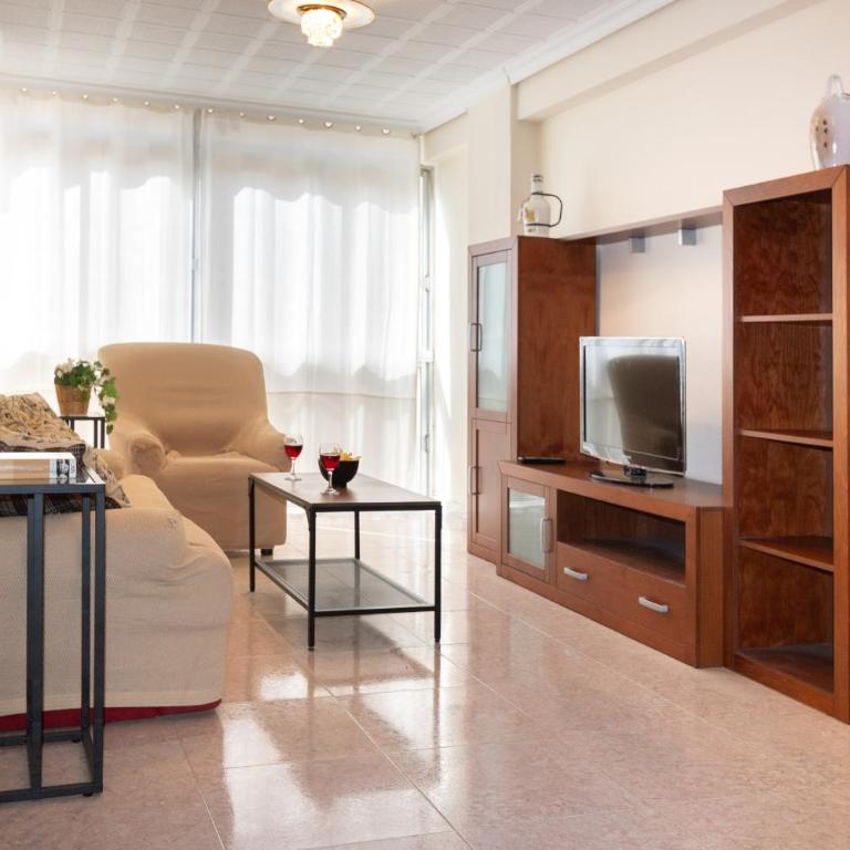 Encanto sevillano en La Macarena Ideal para familias y amigos - Apartamento - 10