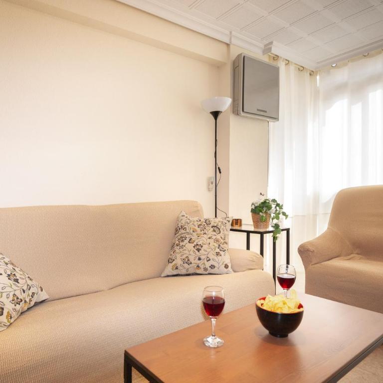 Encanto sevillano en La Macarena Ideal para familias y amigos - Apartamento - 13