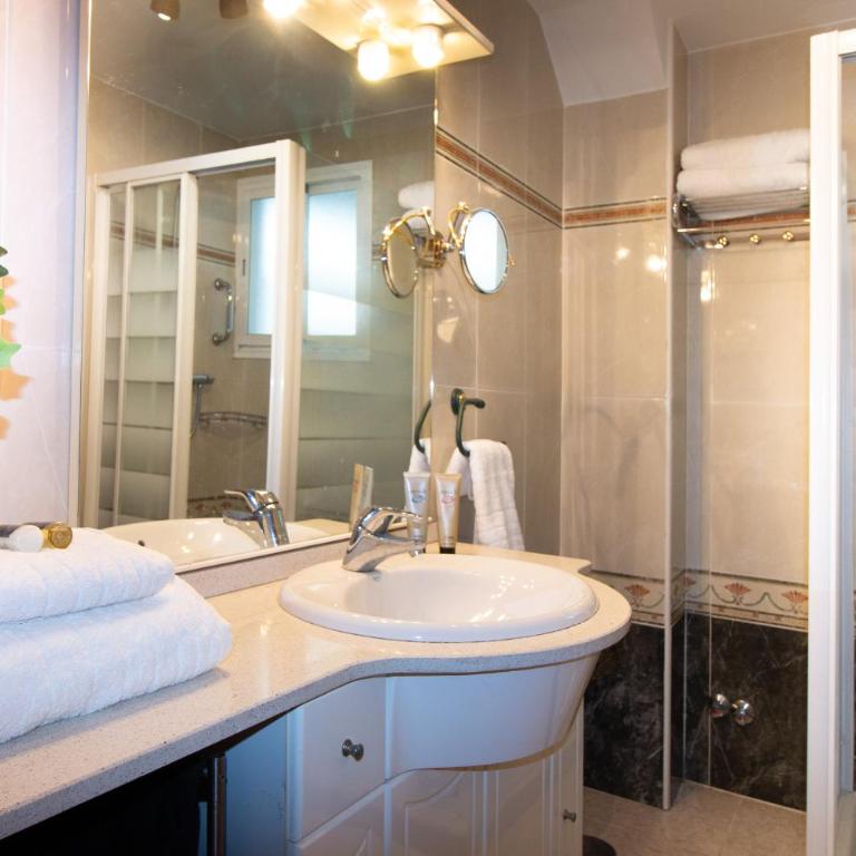 Encanto sevillano en La Macarena Ideal para familias y amigos - Apartamento - 27