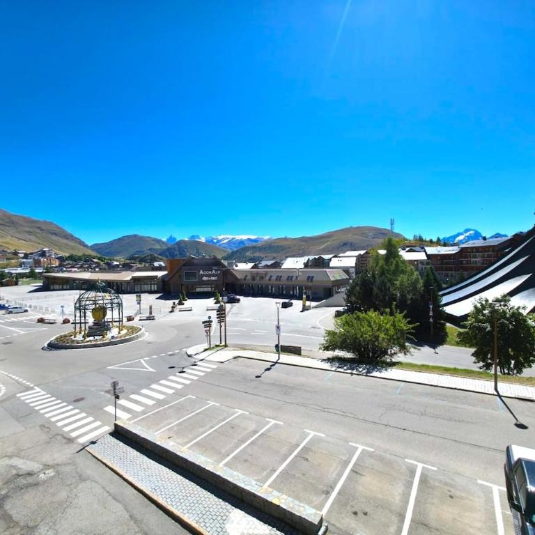 Rare - T4 rénové plein centre avec garage - Apartment mit 3 Schlafzimmern - 23