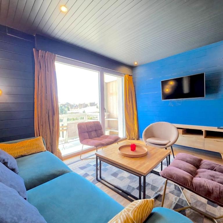 Rare - T4 rénové plein centre avec garage - Apartment mit 3 Schlafzimmern - 26