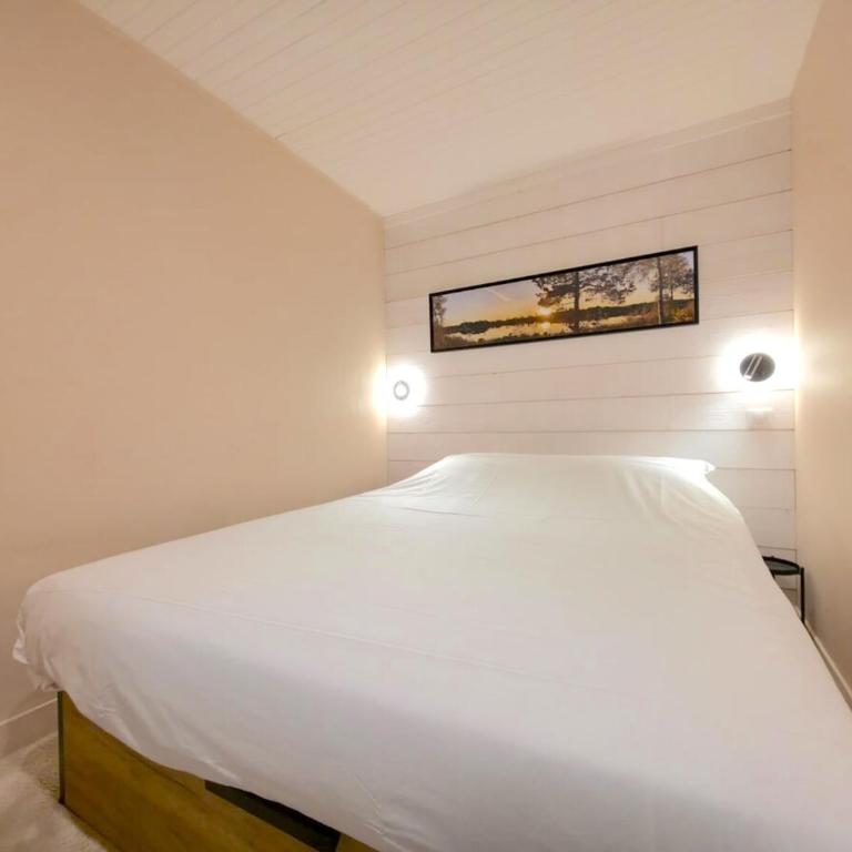 Rare - T4 rénové plein centre avec garage - Apartment mit 3 Schlafzimmern - 18