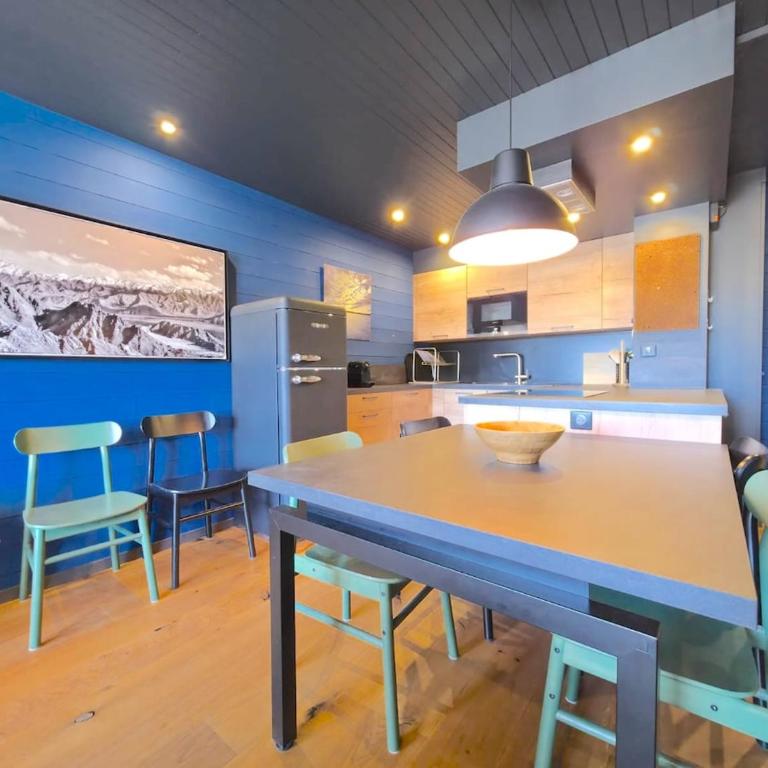 Rare - T4 rénové plein centre avec garage - Apartment mit 3 Schlafzimmern - 29