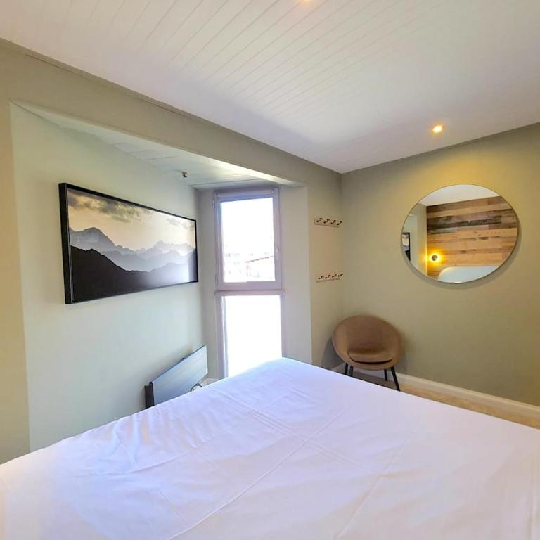 Rare - T4 rénové plein centre avec garage - Apartment mit 3 Schlafzimmern - 15