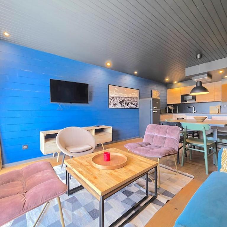 Rare - T4 rénové plein centre avec garage - Apartment mit 3 Schlafzimmern - 33