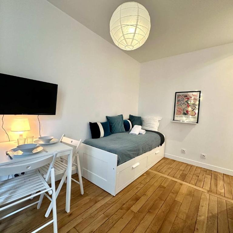 New 413 Suite Henri - Cosy Apartment Paris Center - Studio - 1
