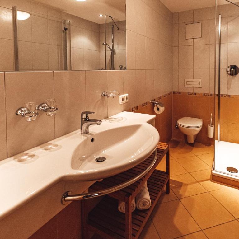 Farmhotel & Chalets Grosslehen - Standard Doppelzimmer - 3