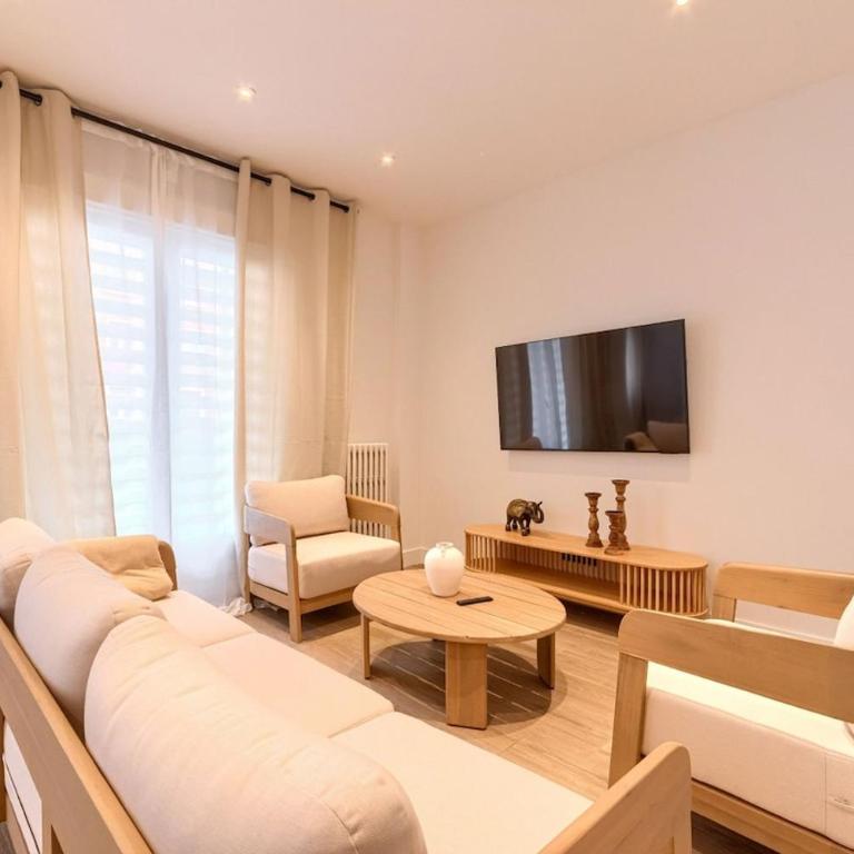 San Mamés Apartment - Three-Bedroom Apartment - 13
