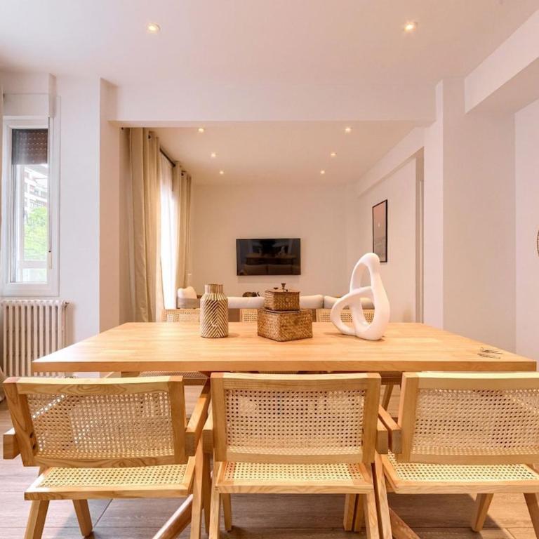 San Mamés Apartment - Three-Bedroom Apartment - 15