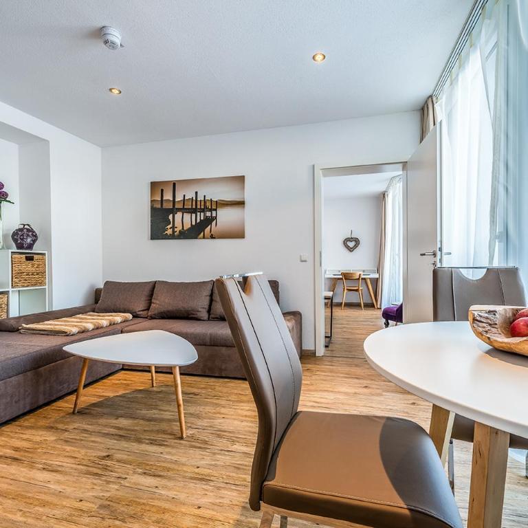 Alpen´s Sonne mit Schwimmbad und Sauna - Apartment mit Balkon - 2