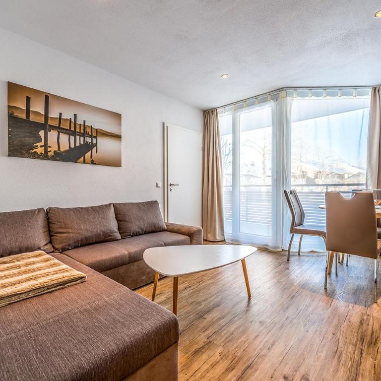 Alpen´s Sonne mit Schwimmbad und Sauna - Apartment mit Balkon - 3