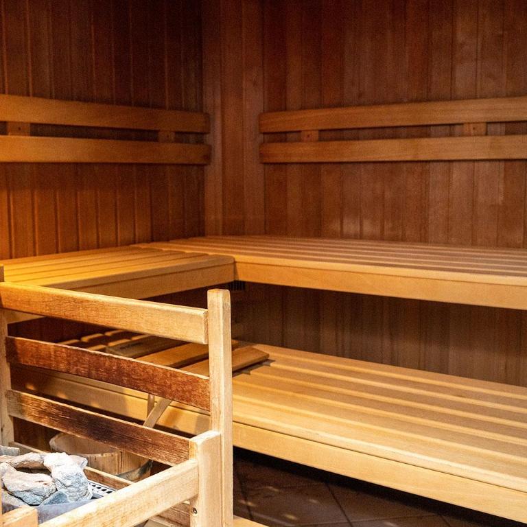 Alpen´s Sonne mit Schwimmbad und Sauna - Apartment mit Balkon - 13