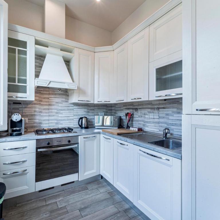 UNYCA - Spacious 2 bedroom Apartment in Florence - Appartamento con 2 Camere da Letto - 9