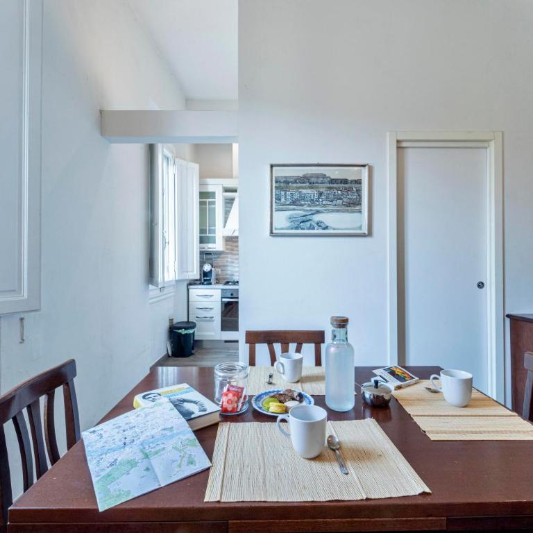 UNYCA - Spacious 2 bedroom Apartment in Florence - Appartamento con 2 Camere da Letto - 8