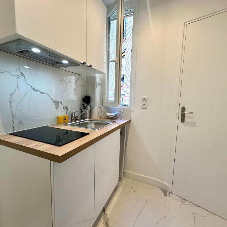 New 431 Suite Dalida - Cosy Apartment Paris Center - Studio - 6
