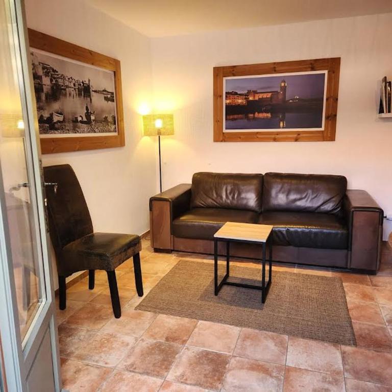 Idéal famille et amis, 2 logements en 1 maison, patio privé, parking, quartier des peintres et plages à pieds - Casa de 3 dormitorios - 24
