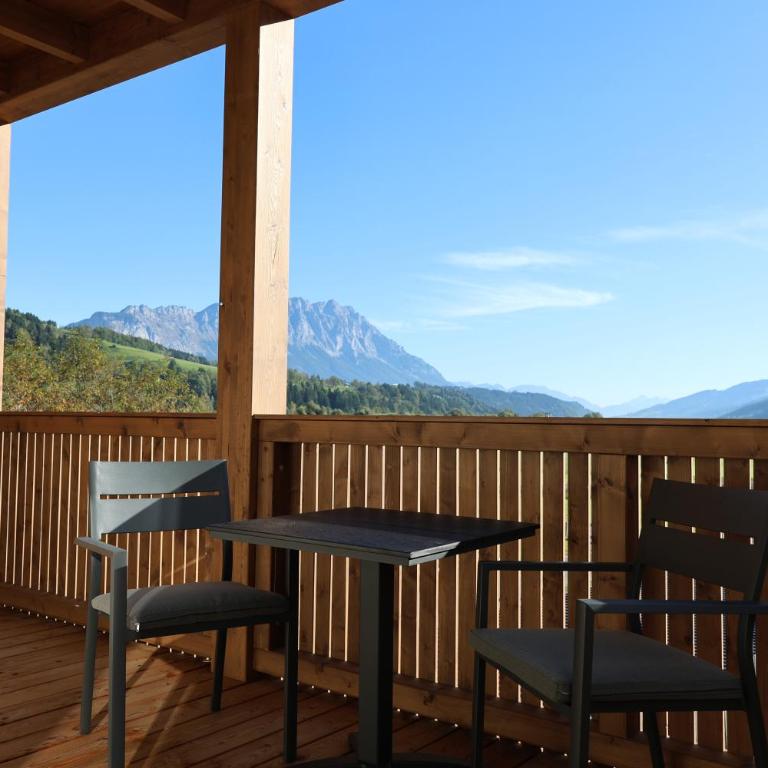 Alpen Experience Apart Hotel - Superior Apartment mit 1 Schlafzimmer und Balkon - 2