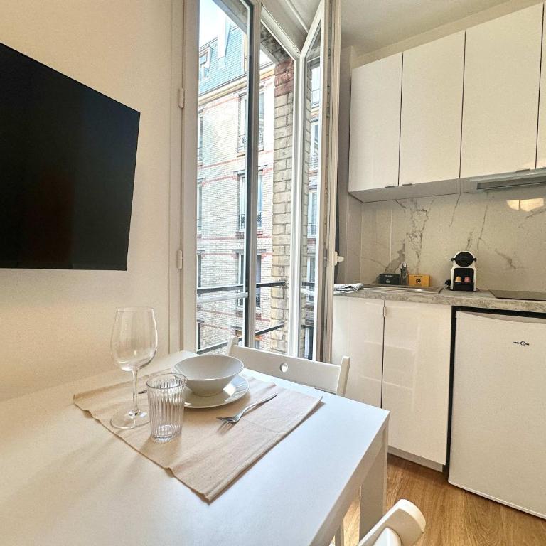 New 438 Suite Jean - Cosy Apartment Paris Center - Studio - 6