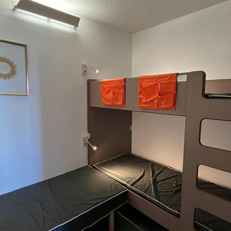 Appartement rénové 3 pièces avec balcon et WIFI - FR-1-346-533 - Appartement - 5