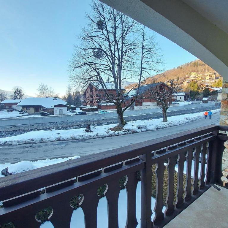 Appartement cosy proche centre et skibus, parking inclus - FR-1-624-90 - Apartamento (4 adultos) - 4