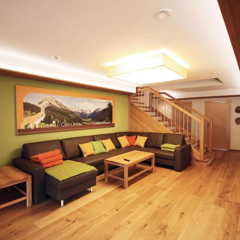 Alpin Chalet Kleinarl - Eight-Bedroom House - 10