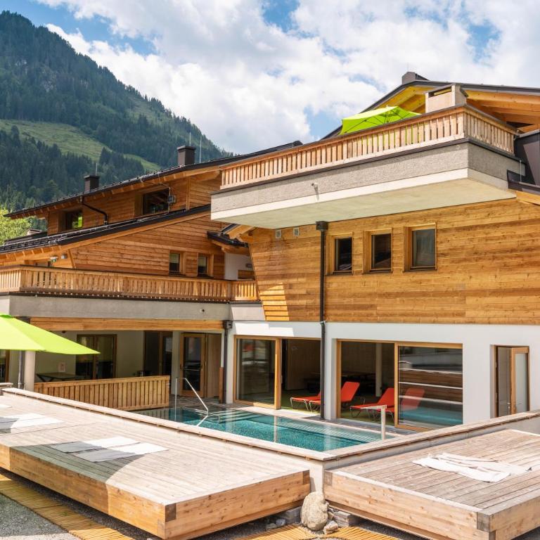Alpin Chalet Kleinarl - Eight-Bedroom House - 12
