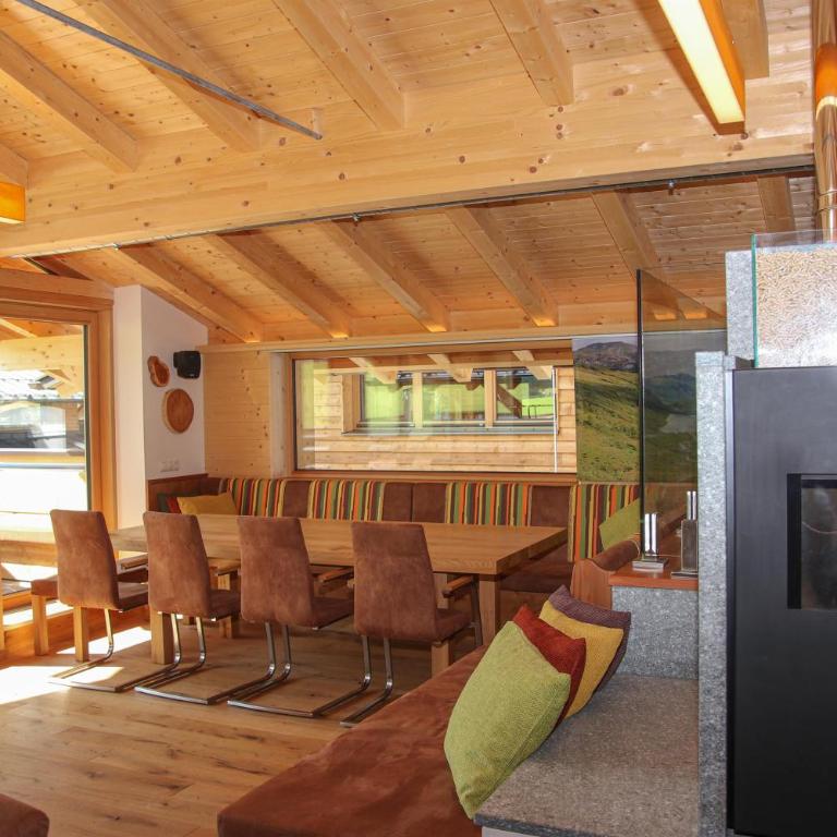 Alpin Chalet Kleinarl - Eight-Bedroom House - 14