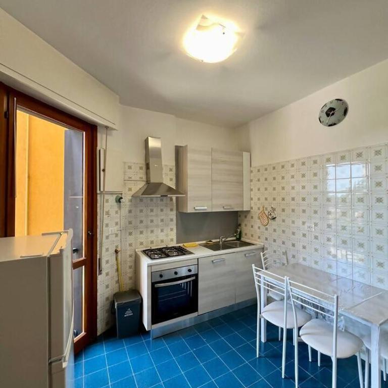 Tuffo Nel Blu - Appartamento con 3 Camere da Letto - 5