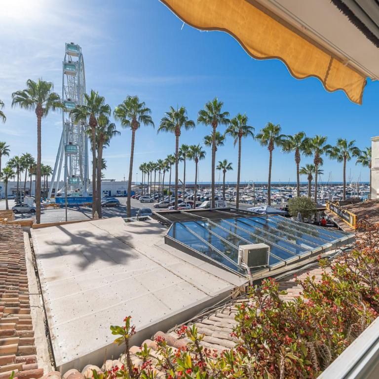 Puerto Marina Terrace Apartment, 1 min from the BEACH - Apartamento de 1 dormitorio - 57