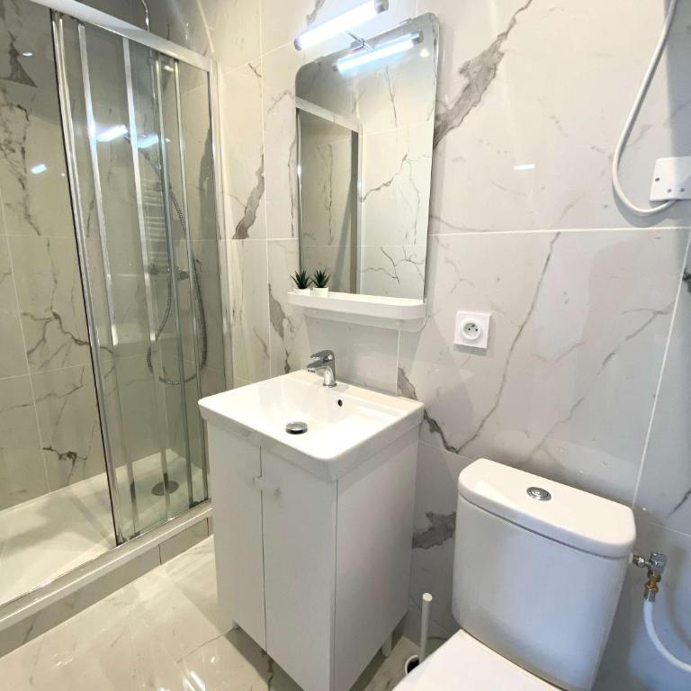New 447 Suite Welles - Cosy Apartment Paris Center - Studio - 12